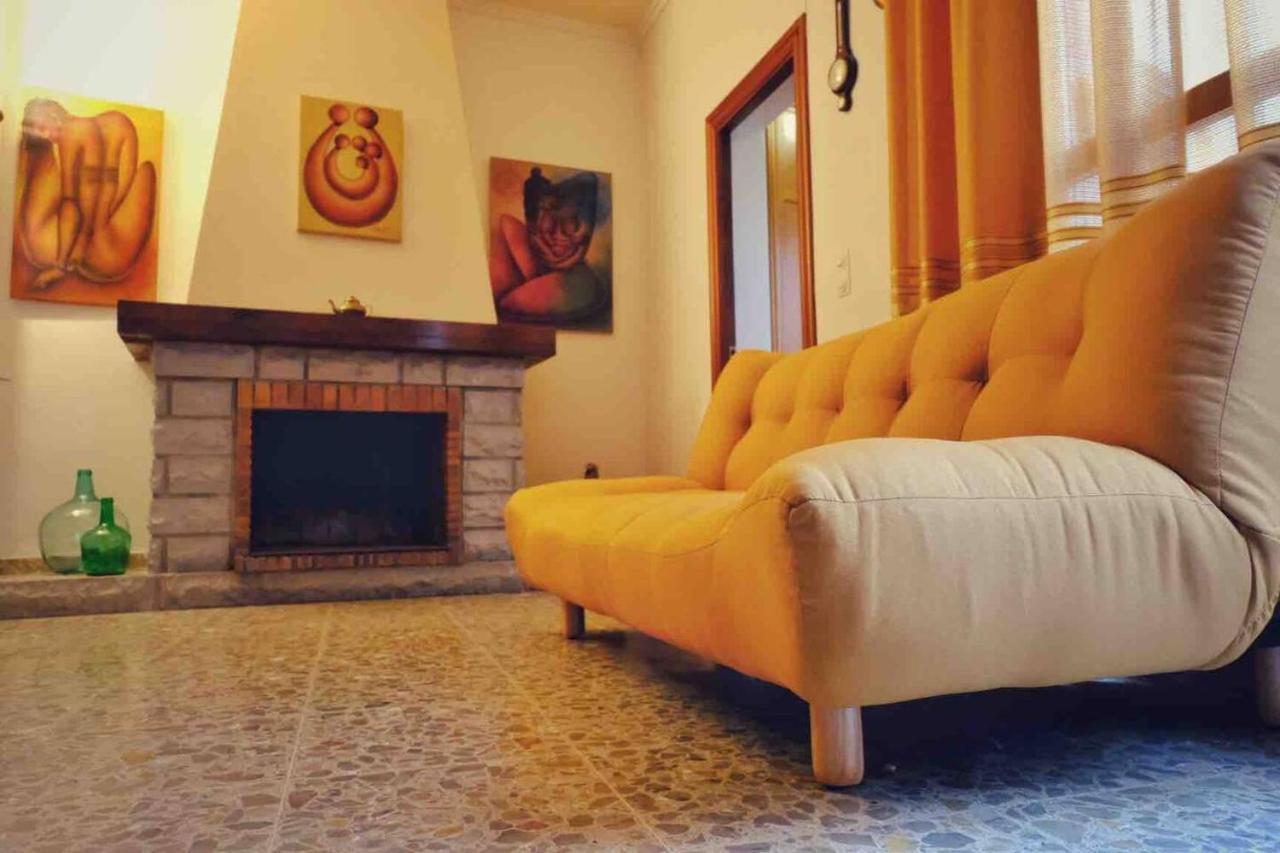Casa Rural “Ca Robert” Callosa de Ensarriá Eksteriør bilde